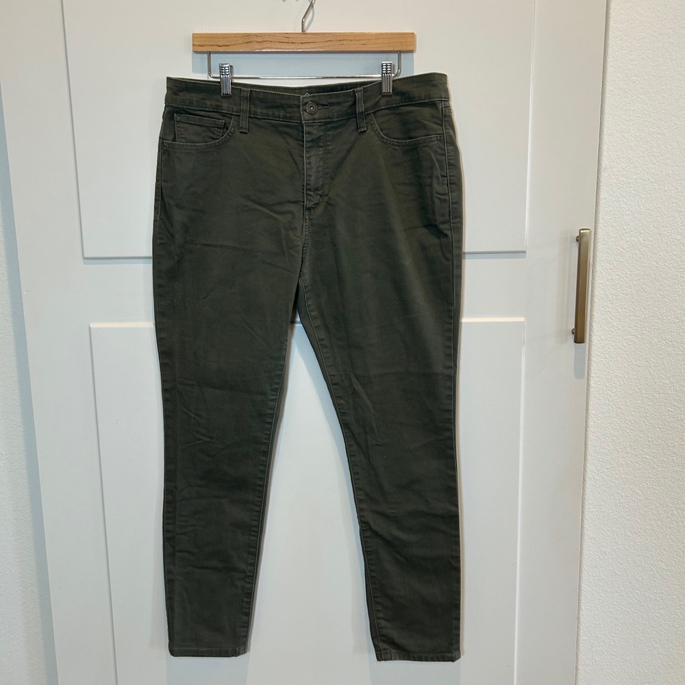 St Johns Bay Womens Skinny Leg Pants Size‎ 16 Olive Green Stretch Denim Cotton